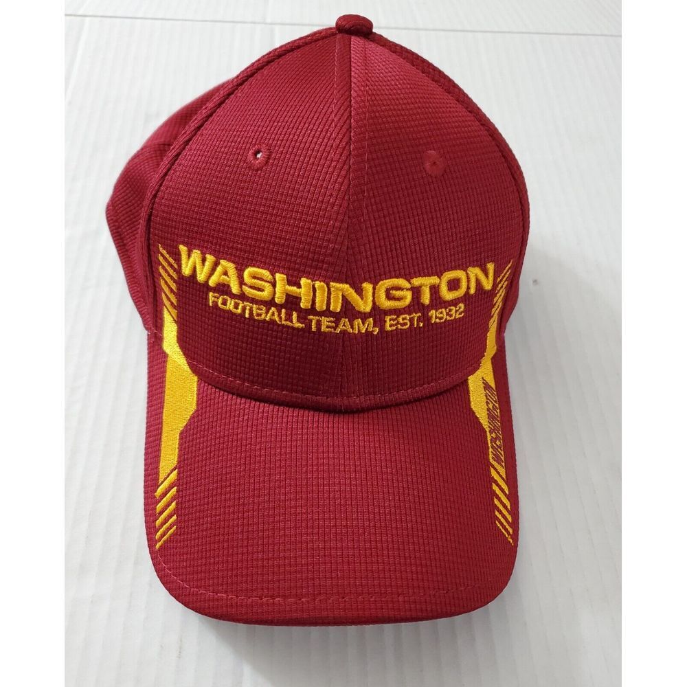 Washington Football Team 9Forty New Era SnapBack‎ Maroon/Yellow Hat